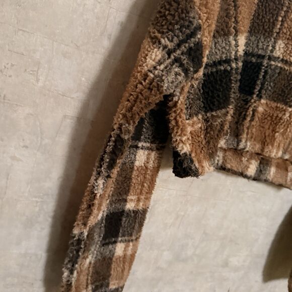 3/$25 zaful sweater Cropped Medium S brown black neutrals 21" bust A4 - Picture 2 of 10